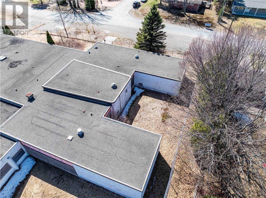 16 Jessie, Lively, Ontario, P3Y1A2 — Photo 33
