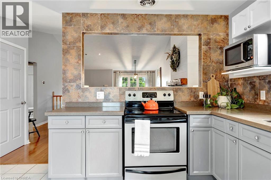 6 WESTON Street, Paris, Ontario, N3L4C1 — Photo 11