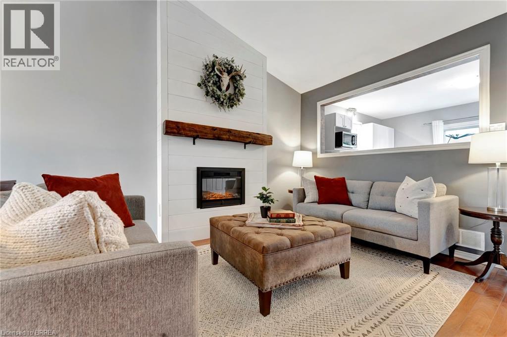 6 WESTON Street, Paris, Ontario, N3L4C1 — Photo 4