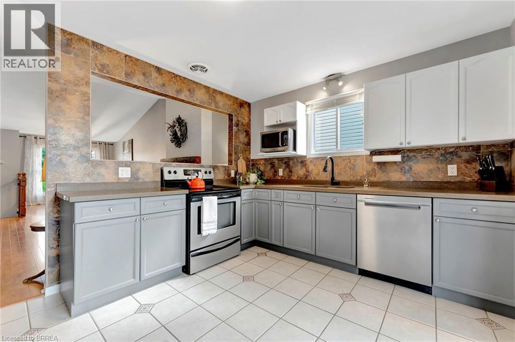 6 WESTON Street, Paris, Ontario, N3L4C1 — Photo 6