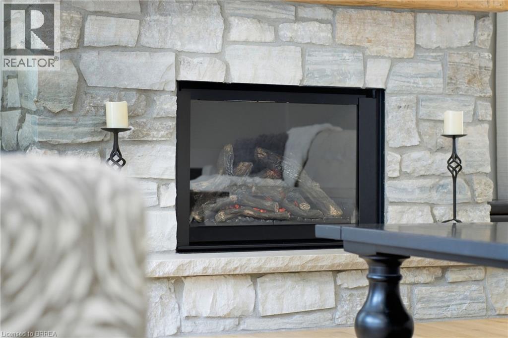 360 ROBINSON Road, Brantford, Ontario, N3T5L7 — Photo 14