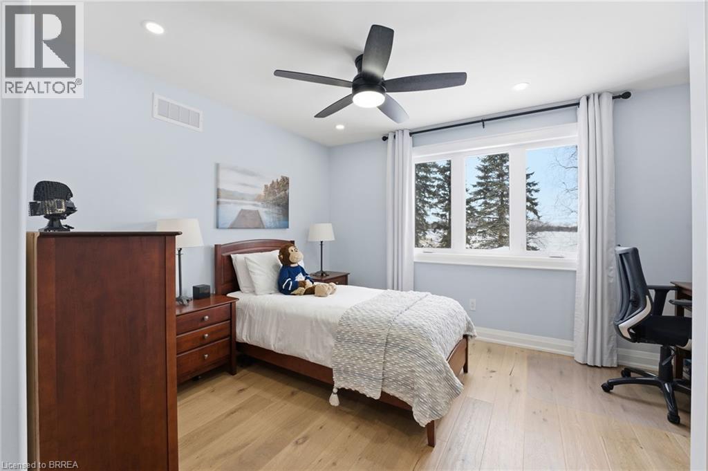 360 ROBINSON Road, Brantford, Ontario, N3T5L7 — Photo 31