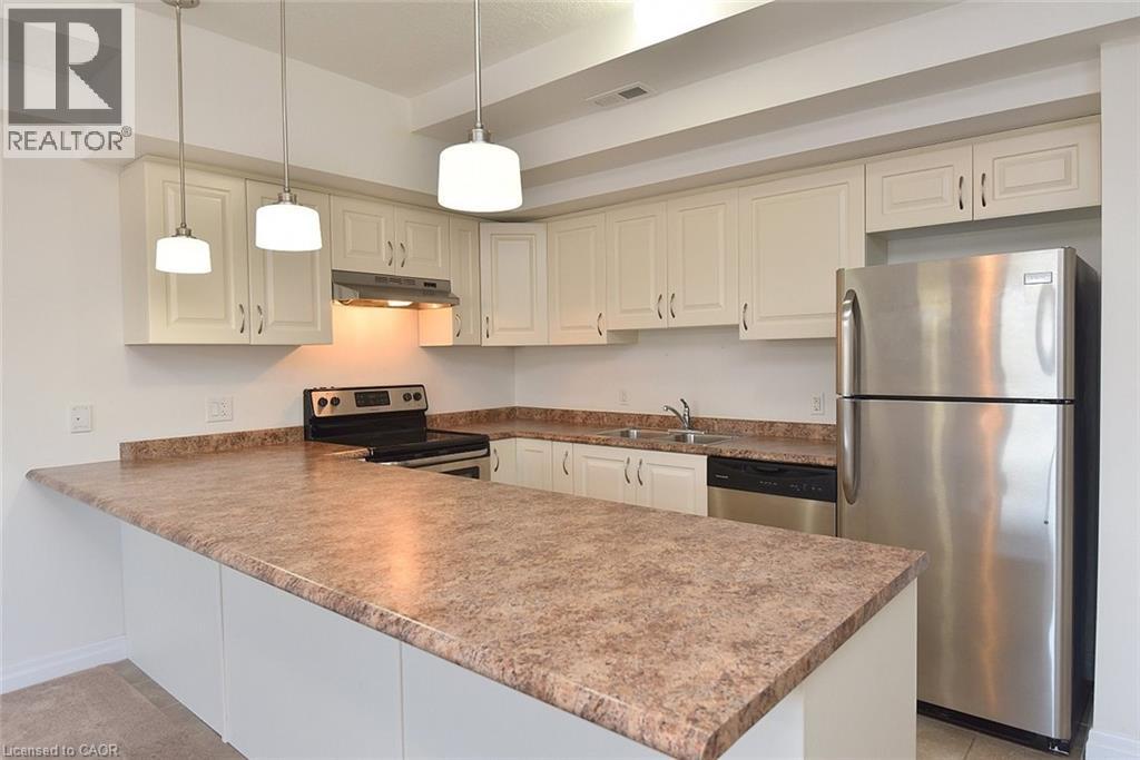 170 ROCKHAVEN Lane Unit# 210, Hamilton, Ontario, L8B1B5 — Photo 10