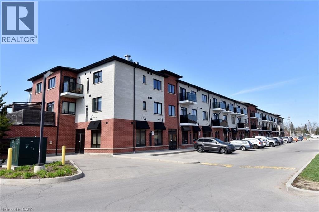 170 ROCKHAVEN Lane Unit# 210, Hamilton, Ontario, L8B1B5 — Photo 2