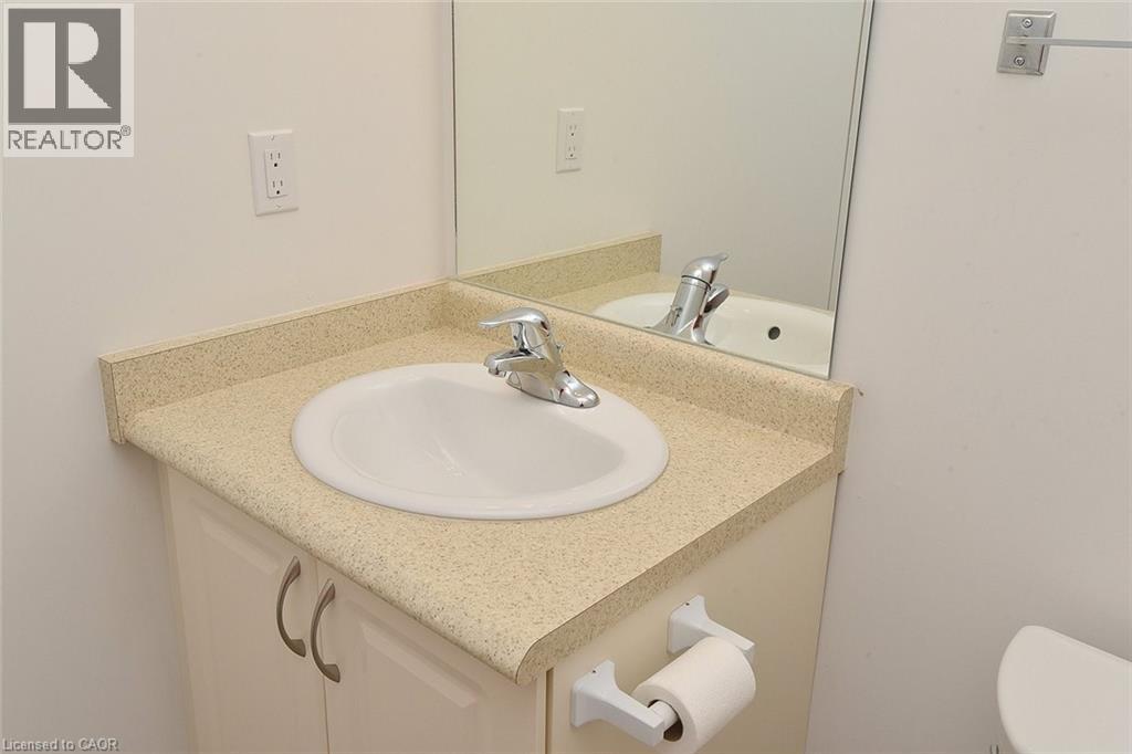 170 ROCKHAVEN Lane Unit# 210, Hamilton, Ontario, L8B1B5 — Photo 27