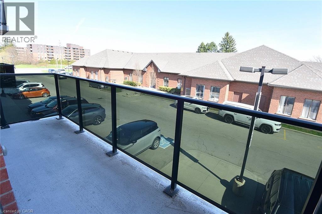 170 ROCKHAVEN Lane Unit# 210, Hamilton, Ontario, L8B1B5 — Photo 32