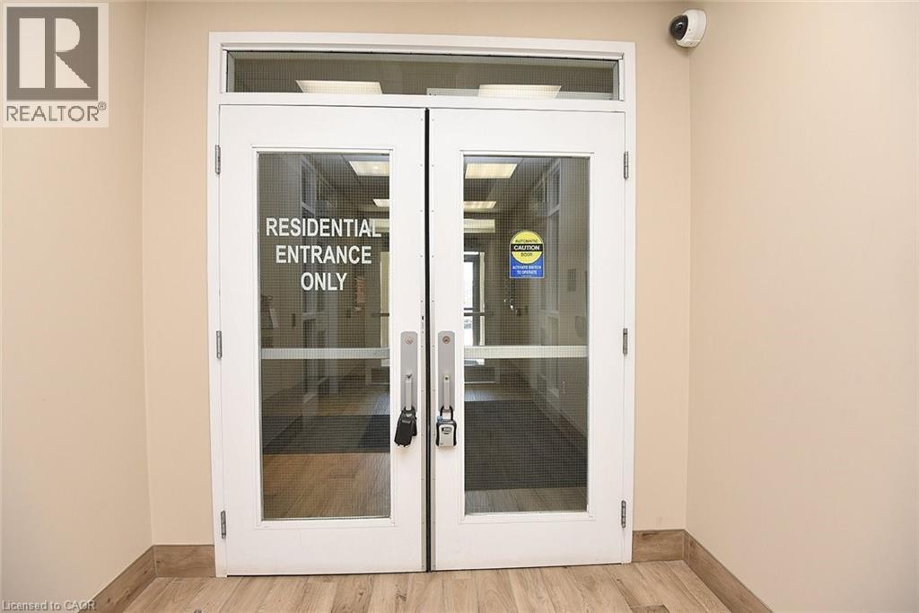 170 ROCKHAVEN Lane Unit# 210, Hamilton, Ontario, L8B1B5 — Photo 37