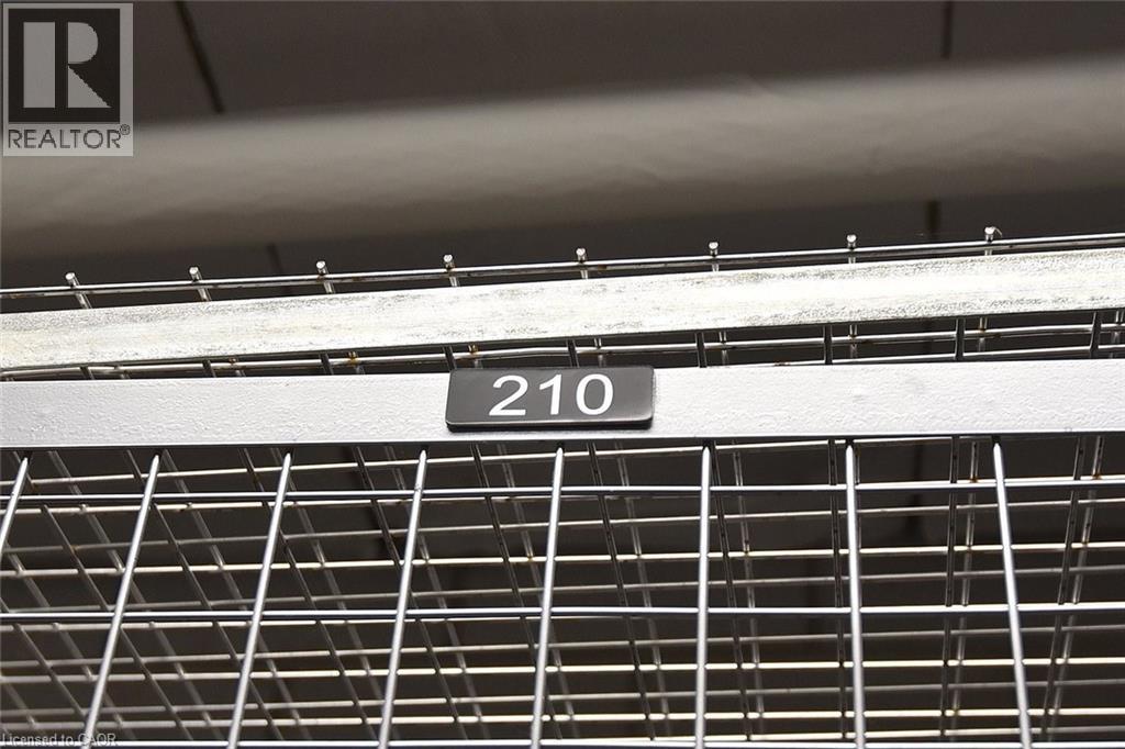 170 ROCKHAVEN Lane Unit# 210, Hamilton, Ontario, L8B1B5 — Photo 43