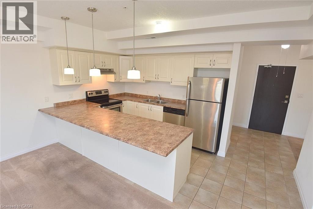 170 ROCKHAVEN Lane Unit# 210, Hamilton, Ontario, L8B1B5 — Photo 8