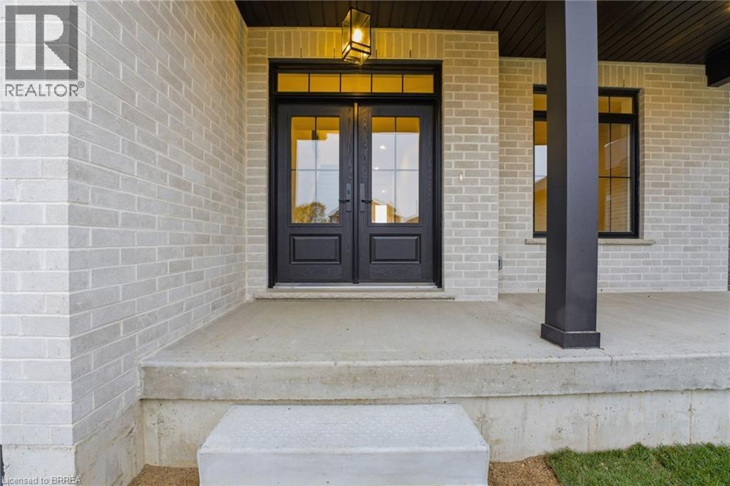 102 OAK Avenue, Paris, Ontario, N3L0J6 — Photo 2