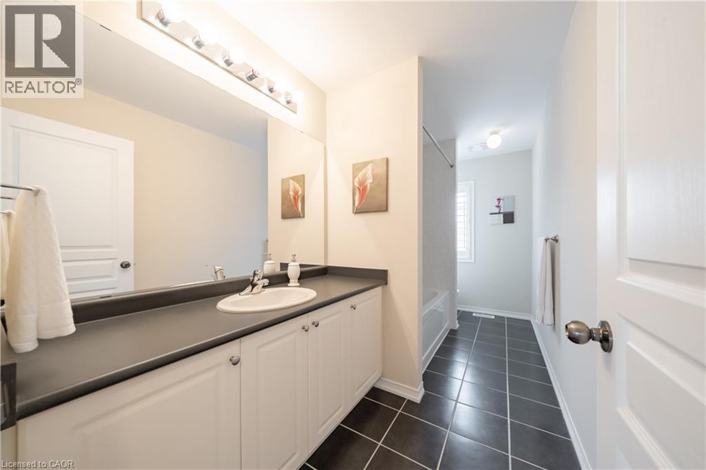 148 WHITWELL Way, Binbrook, Ontario, L0R1C0 — Photo 19