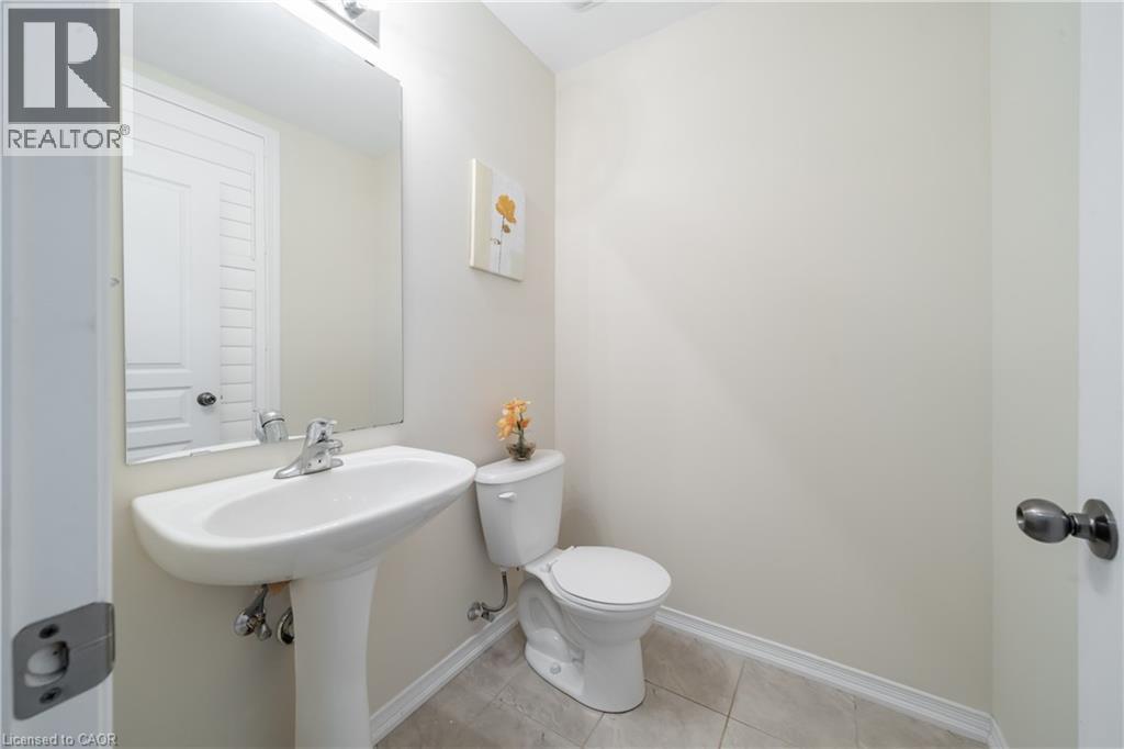 148 WHITWELL Way, Binbrook, Ontario, L0R1C0 — Photo 4