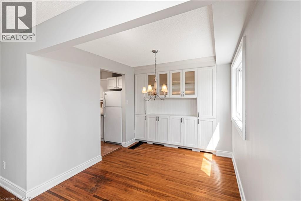 457 WOODVIEW Road Unit# 4, Burlington, Ontario, L7N2Z9 — Photo 11