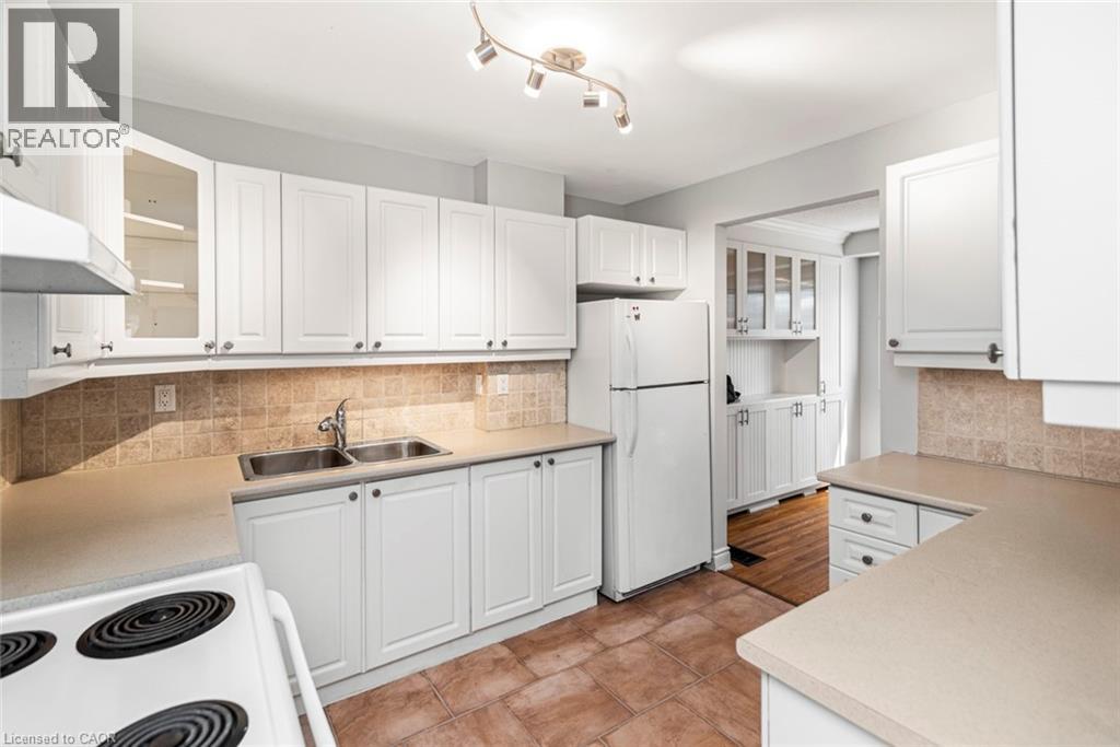 457 WOODVIEW Road Unit# 4, Burlington, Ontario, L7N2Z9 — Photo 13