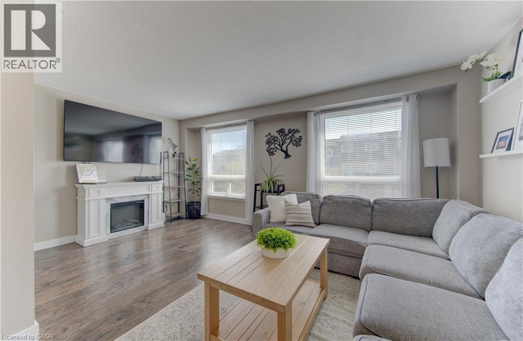 80 OLD COUNTRY Drive Unit# 2, Kitchener, Ontario, N2E2E5 — Photo 14