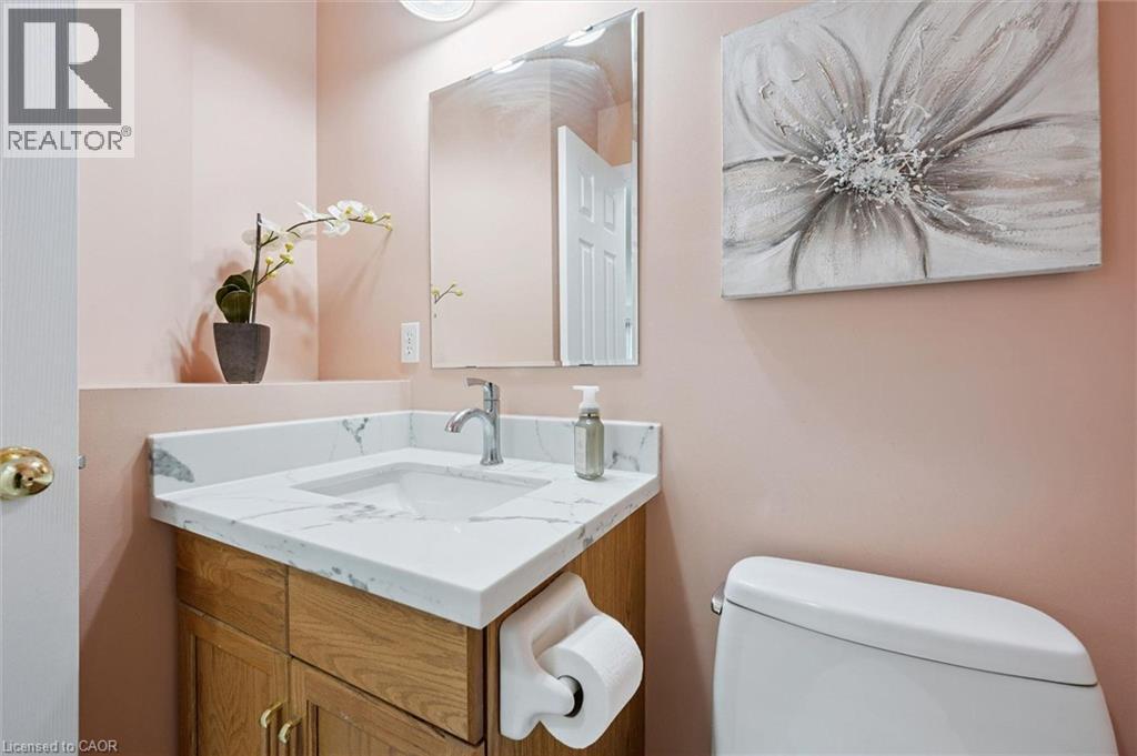 90 MARSH Crescent, Guelph, Ontario, N1L1L4 — Photo 11