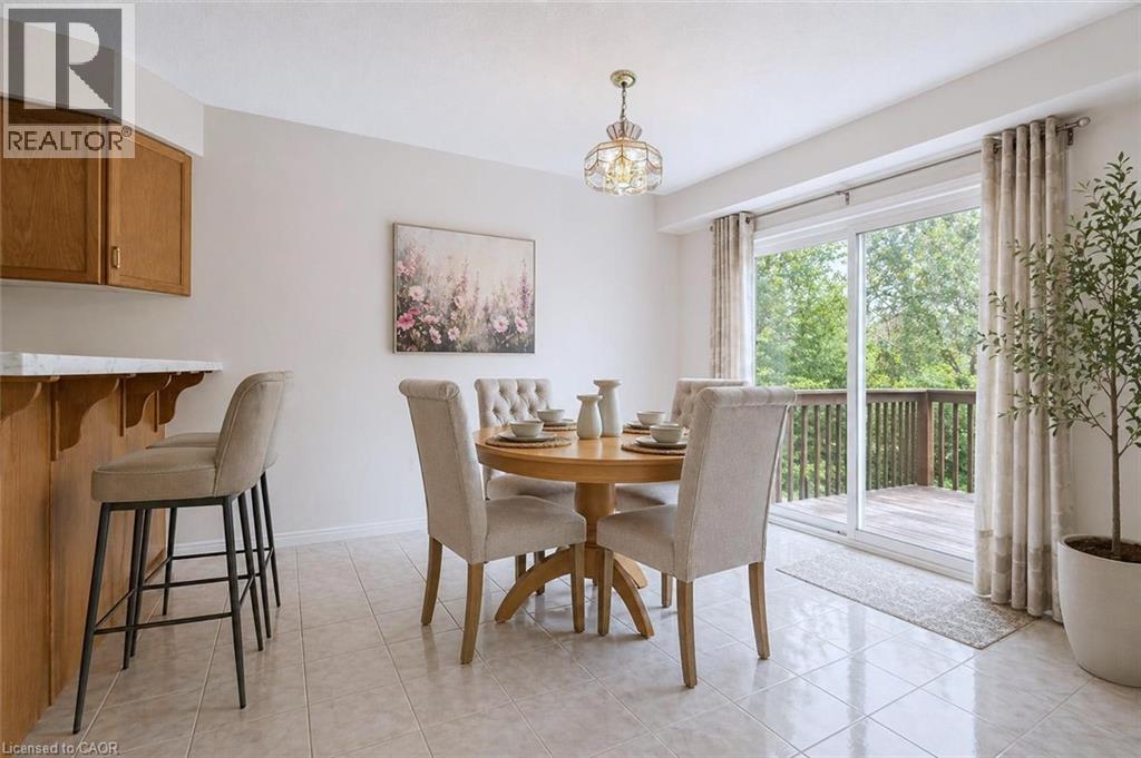 90 MARSH Crescent, Guelph, Ontario, N1L1L4 — Photo 7