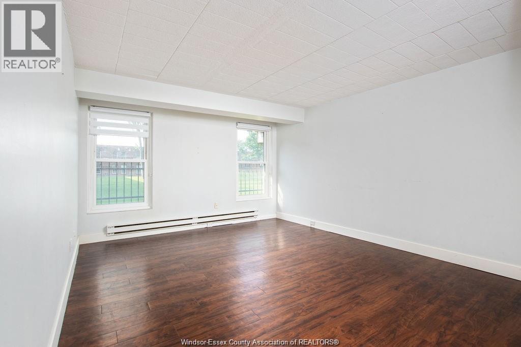 6227 THORNBERRY Unit# 258, Windsor, Ontario, N8T3A5 — Photo 5