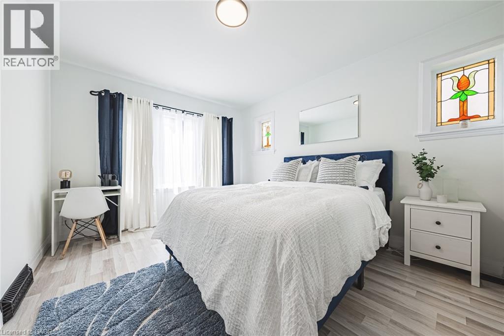 196 WALNUT Street S Unit# MAIN, Hamilton, Ontario, L8N2M1 — Photo 8