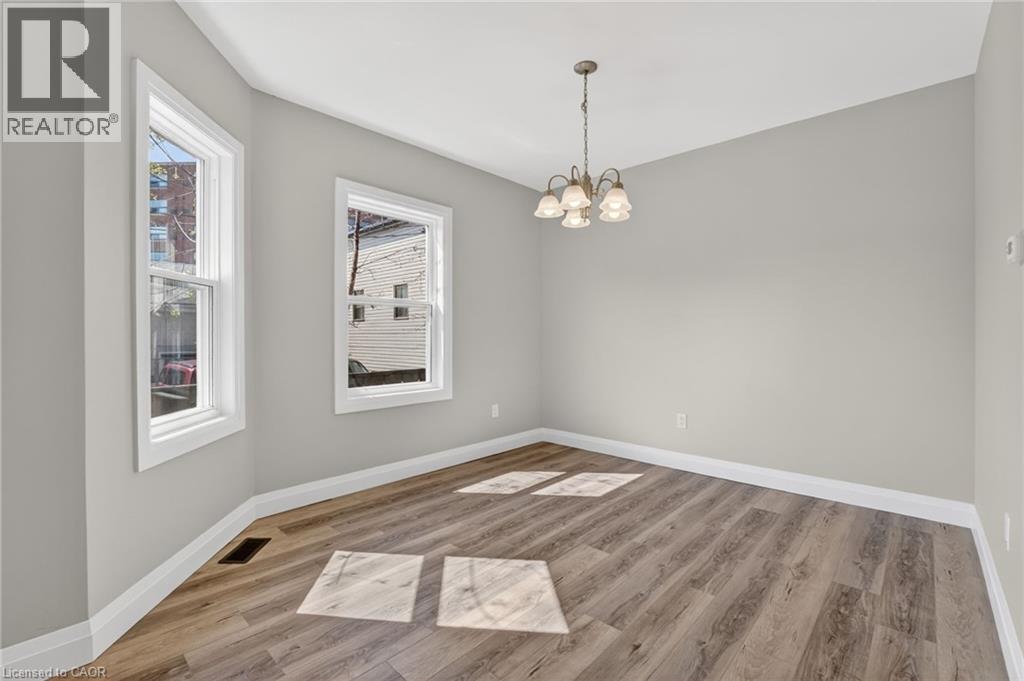 20 AVENUE Place, Welland, Ontario, L3B4B1 — Photo 14