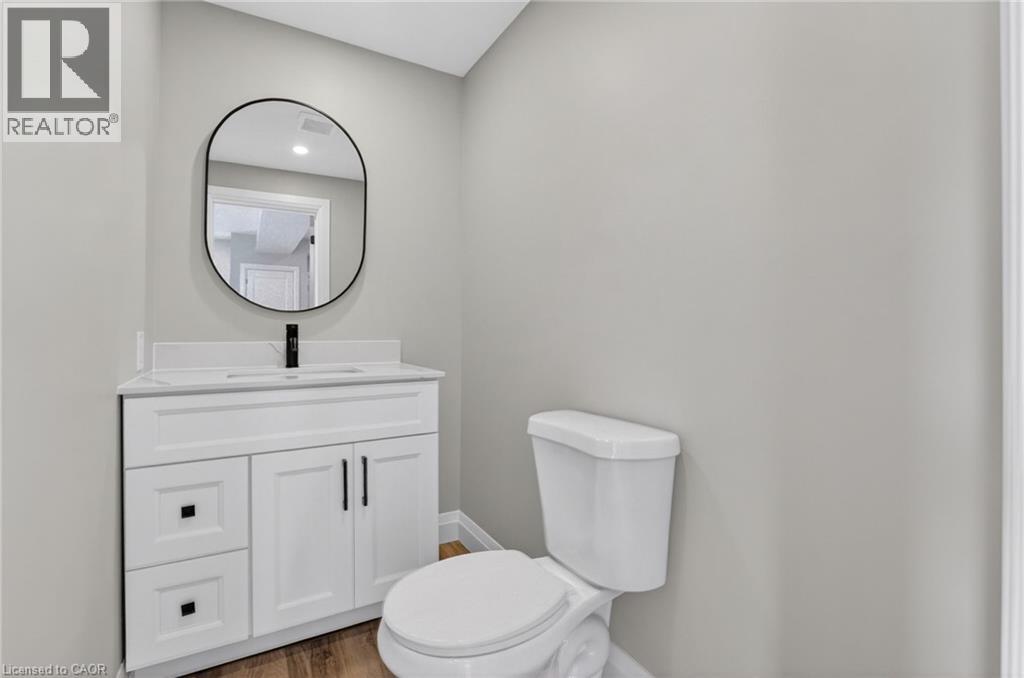 20 AVENUE Place, Welland, Ontario, L3B4B1 — Photo 17