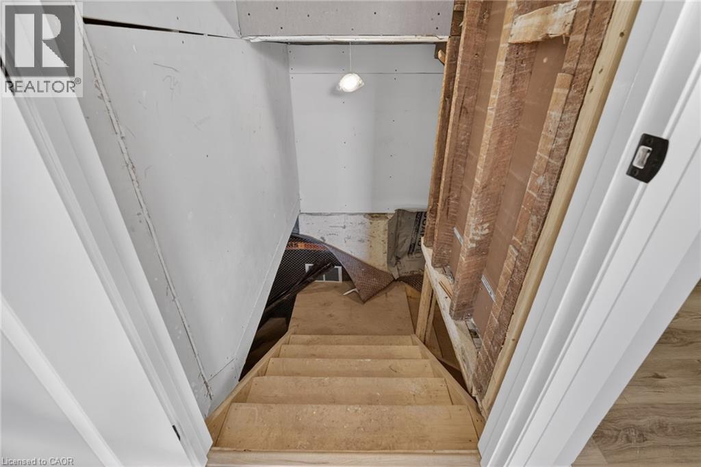 20 AVENUE Place, Welland, Ontario, L3B4B1 — Photo 42