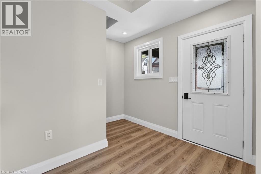 20 AVENUE Place, Welland, Ontario, L3B4B1 — Photo 5