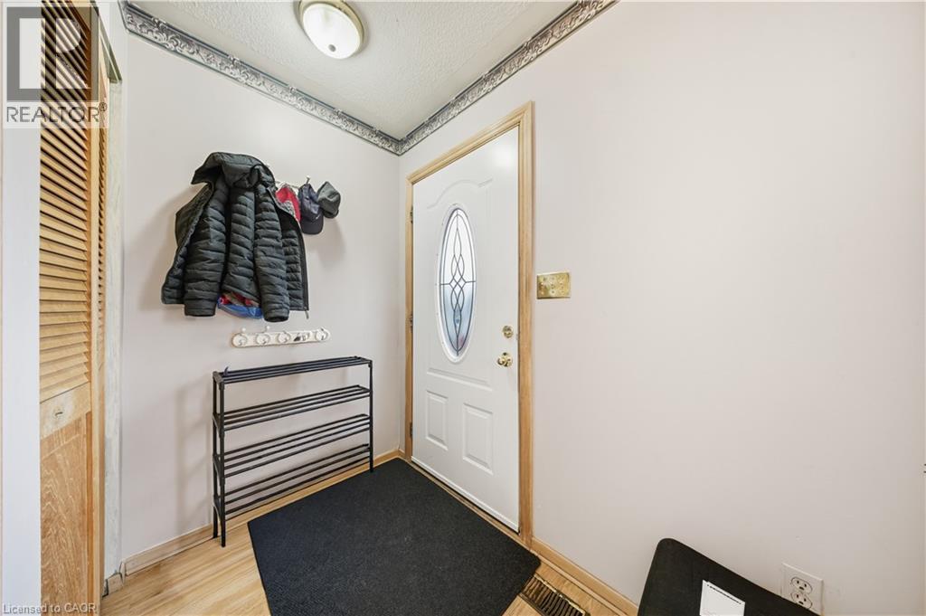 116 GAINSBOROUGH Road, Hamilton, Ontario, L8E1E1 — Photo 12
