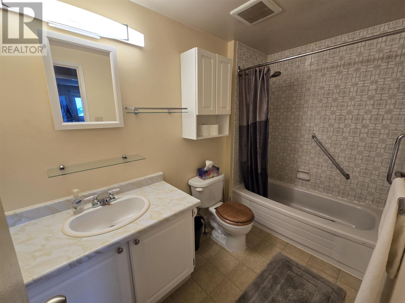 124 Hergott AVE, Elliot Lake, Ontario, P5A3B3 — Photo 10