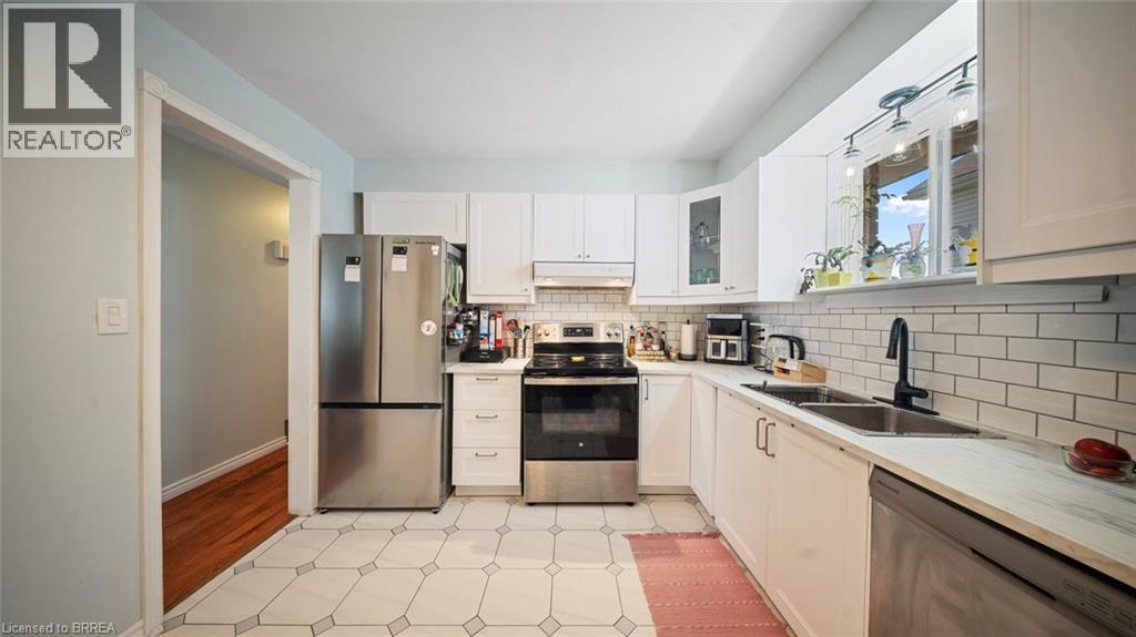 6442 TAYLOR Street, Niagara Falls, Ontario, L2G2G1 — Photo 11