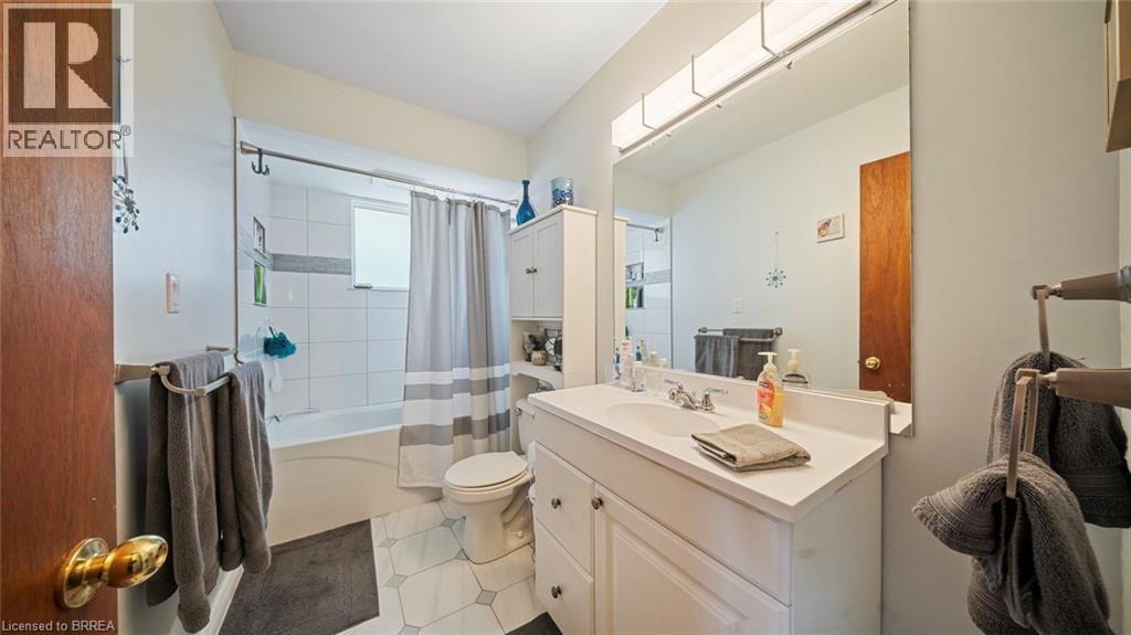 6442 TAYLOR Street, Niagara Falls, Ontario, L2G2G1 — Photo 14