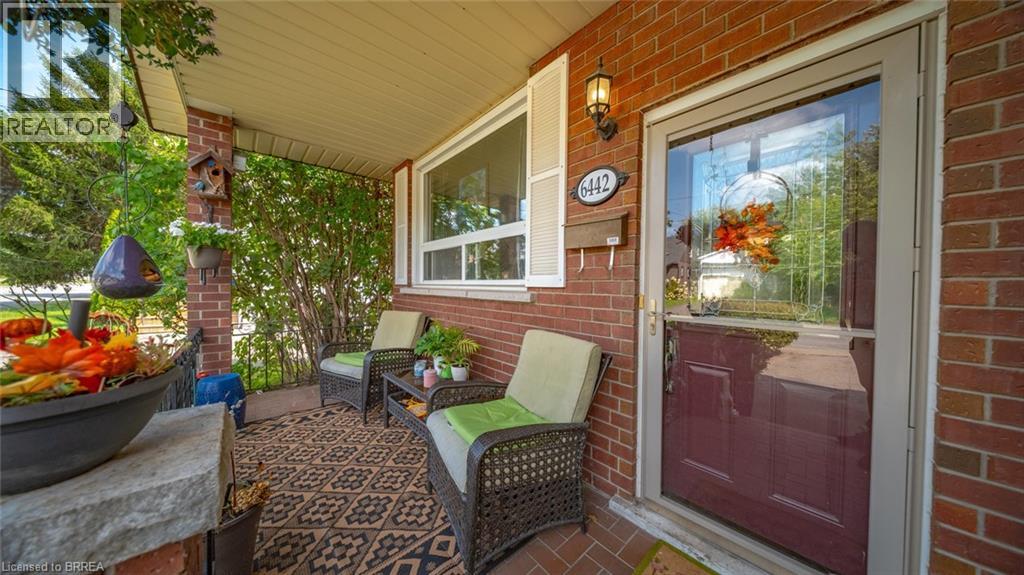 6442 TAYLOR Street, Niagara Falls, Ontario, L2G2G1 — Photo 3
