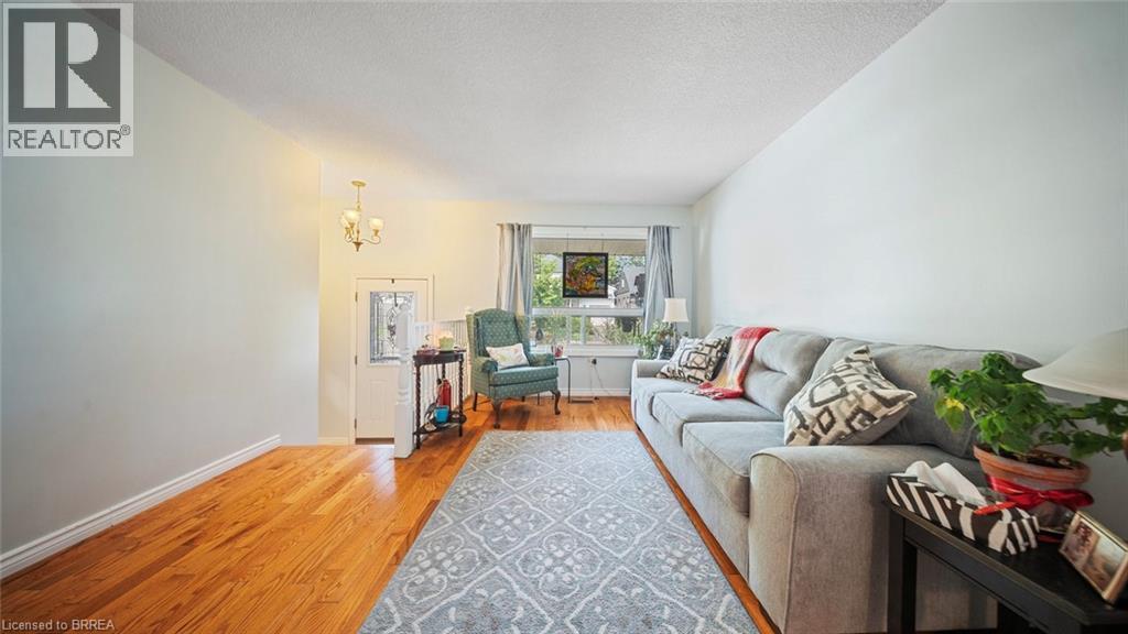 6442 TAYLOR Street, Niagara Falls, Ontario, L2G2G1 — Photo 6