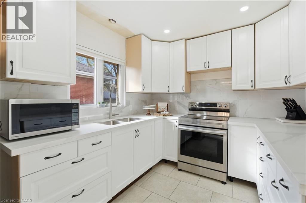 352 EAST 28TH Street, Hamilton, Ontario, L8V3J6 — Photo 16