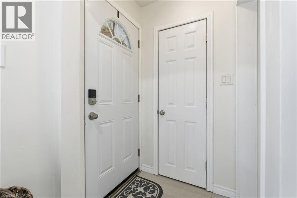 352 EAST 28TH Street, Hamilton, Ontario, L8V3J6 — Photo 7