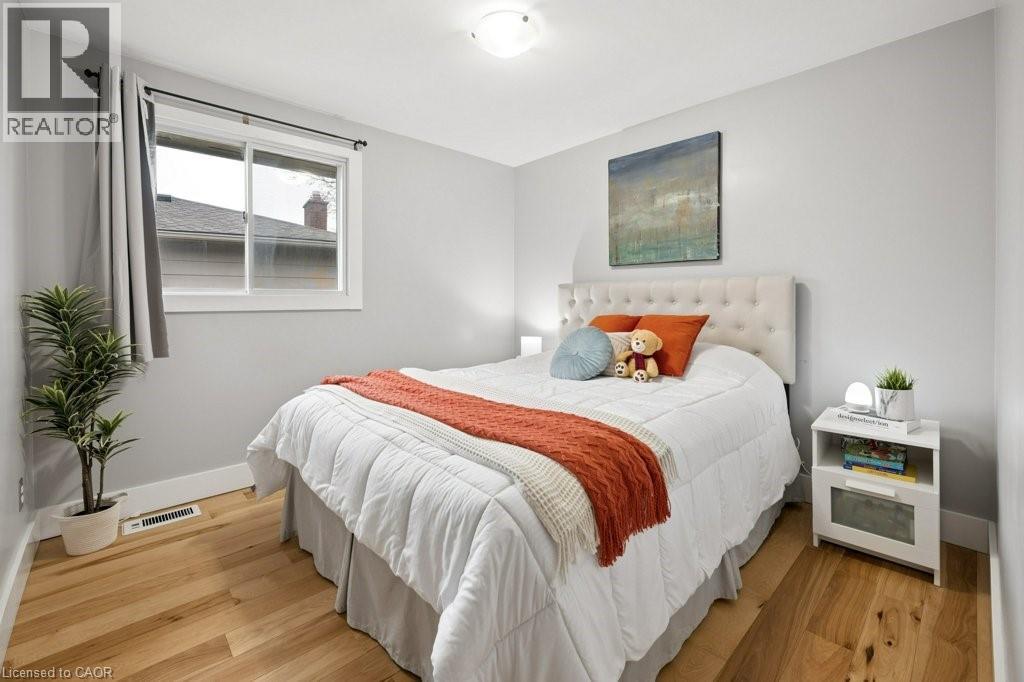 522 GLENDENE Crescent, Waterloo, Ontario, N2L4P4 — Photo 22