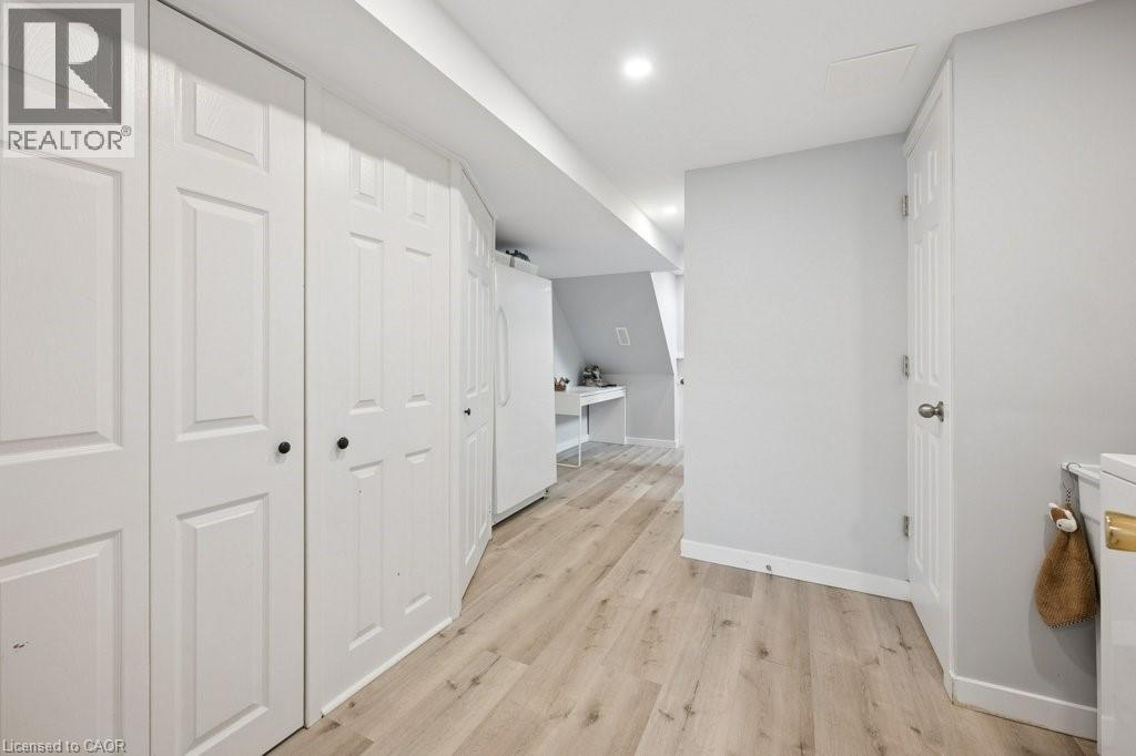 522 GLENDENE Crescent, Waterloo, Ontario, N2L4P4 — Photo 29