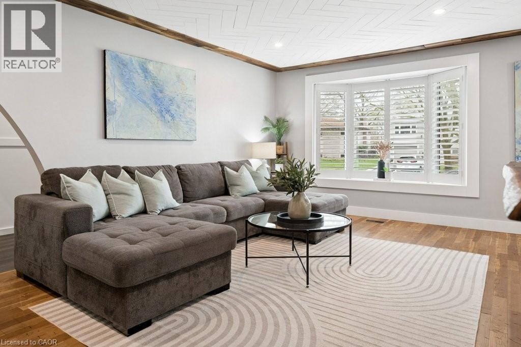 522 GLENDENE Crescent, Waterloo, Ontario, N2L4P4 — Photo 6