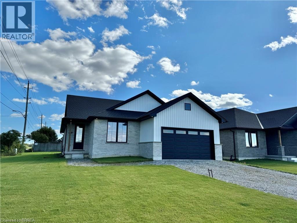 111 JUDD Drive, Simcoe, Ontario, N3Y4Y8 — Photo 2