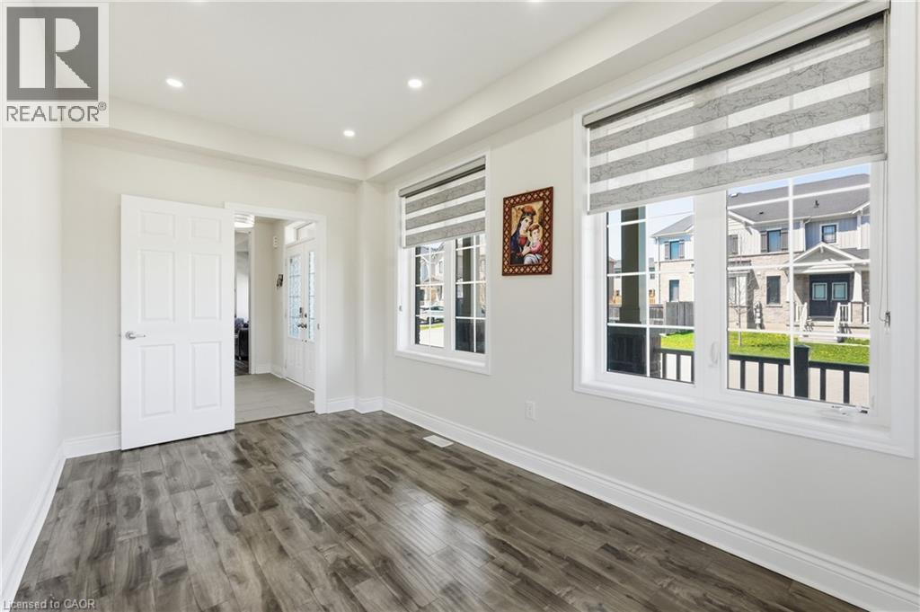 57 THOMPSON Road, Caledonia, Ontario, N3W0B7 — Photo 6