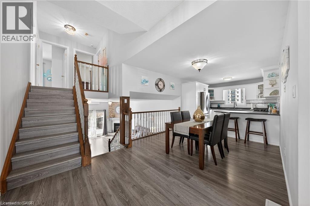 102 NATHAN Court, Cambridge, Ontario, N1P1C1 — Photo 13