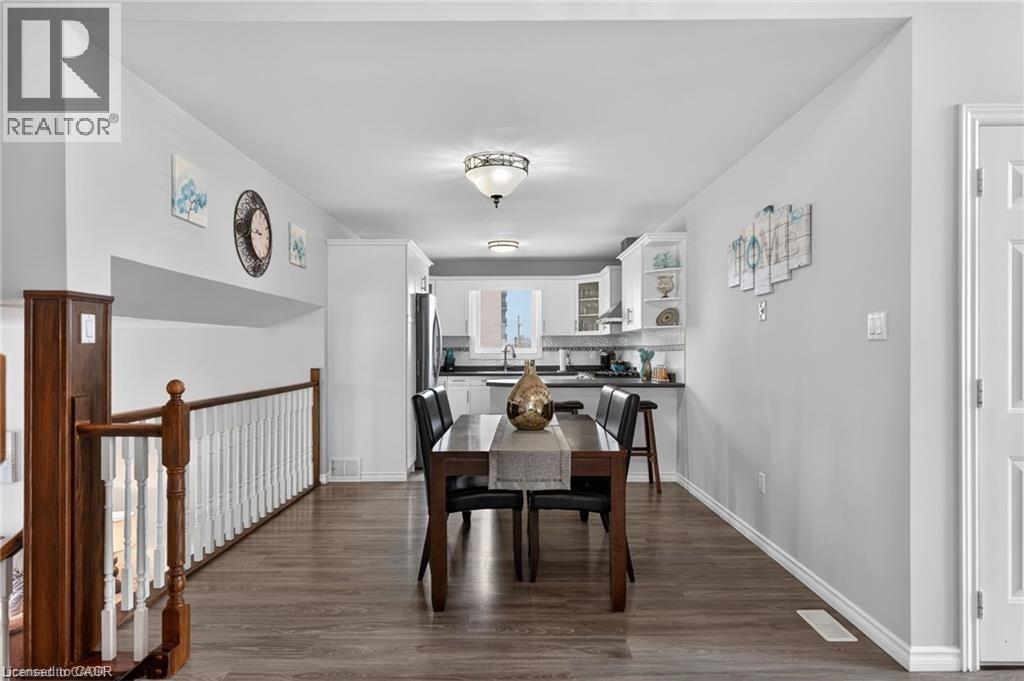 102 NATHAN Court, Cambridge, Ontario, N1P1C1 — Photo 14