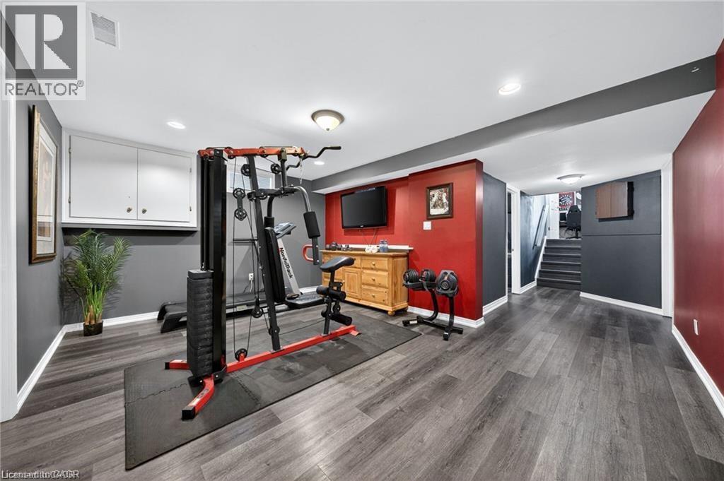 102 NATHAN Court, Cambridge, Ontario, N1P1C1 — Photo 37