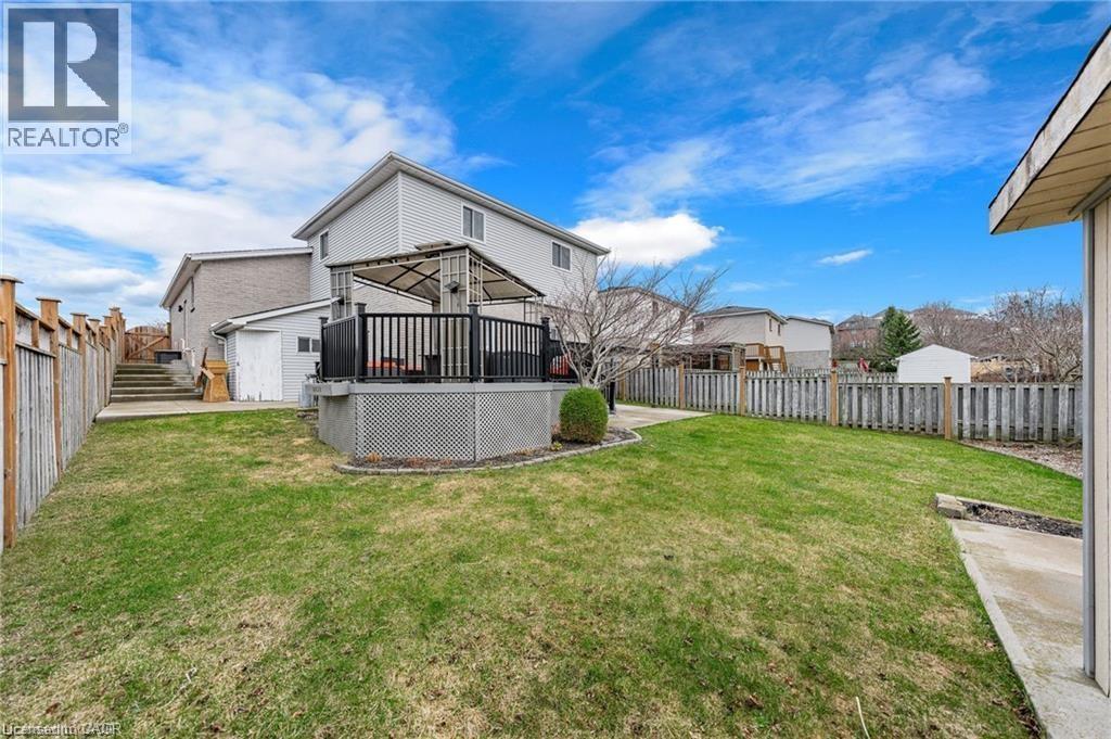 102 NATHAN Court, Cambridge, Ontario, N1P1C1 — Photo 46