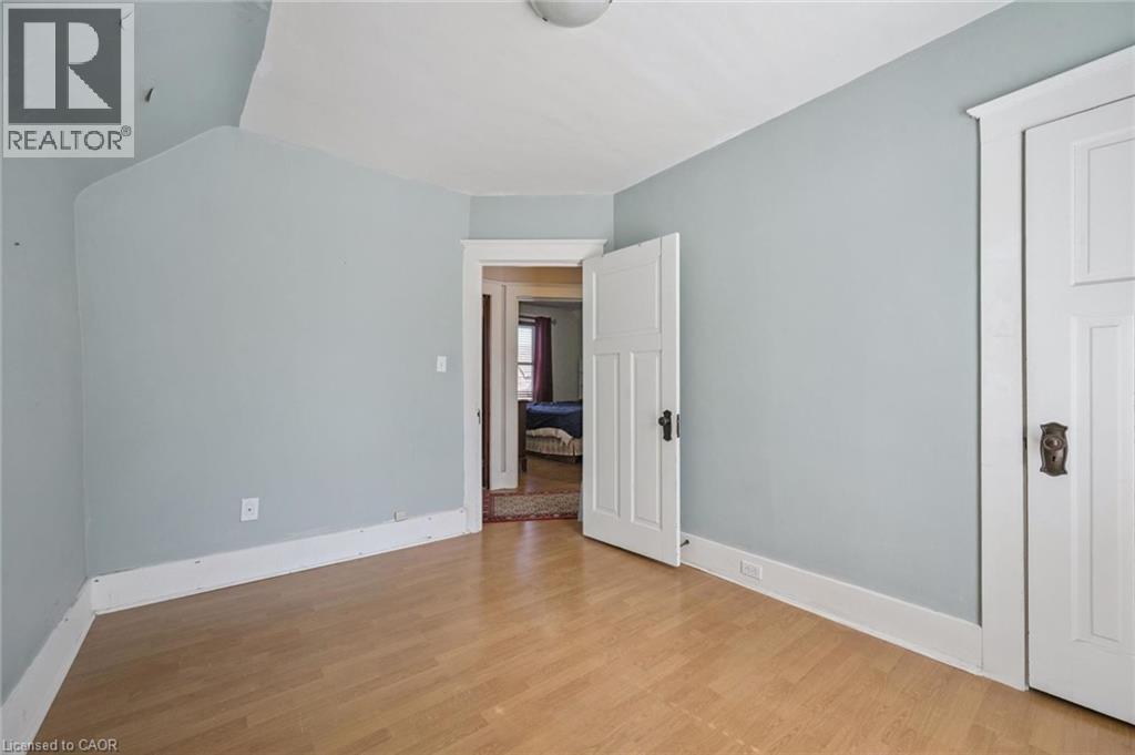 115 ALLEN Street E, Waterloo, Ontario, N2J1J5 — Photo 16