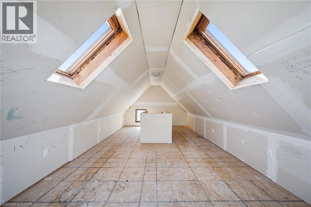 115 ALLEN Street E, Waterloo, Ontario, N2J1J5 — Photo 21