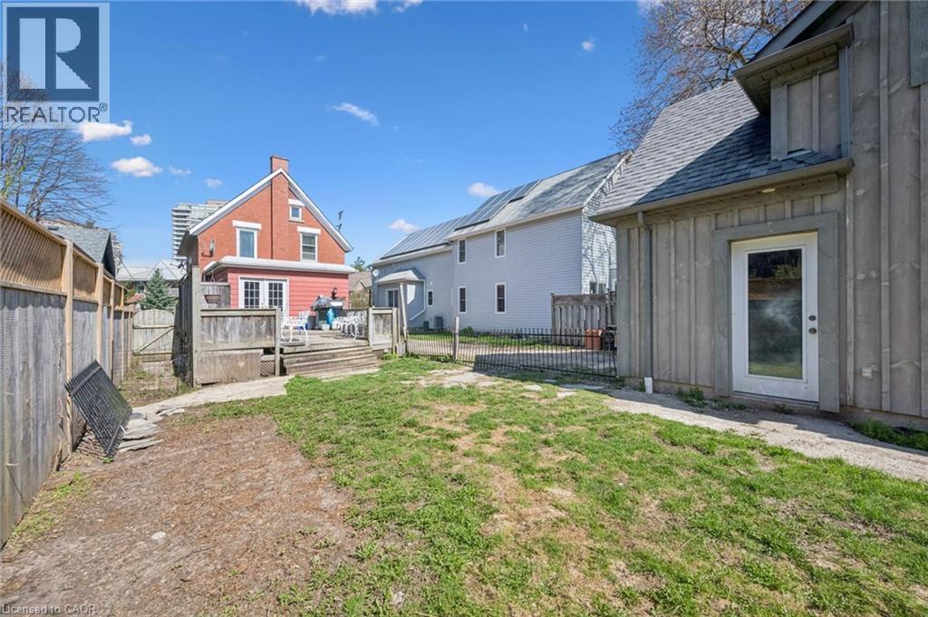 115 ALLEN Street E, Waterloo, Ontario, N2J1J5 — Photo 25