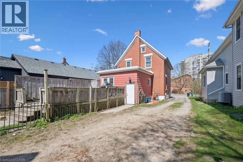 115 ALLEN Street E, Waterloo, Ontario, N2J1J5 — Photo 30