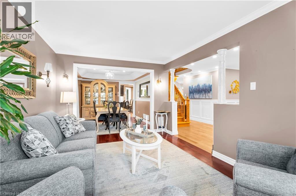 48 CHESTER Crescent, Georgetown, Ontario, L7G5W5 — Photo 12