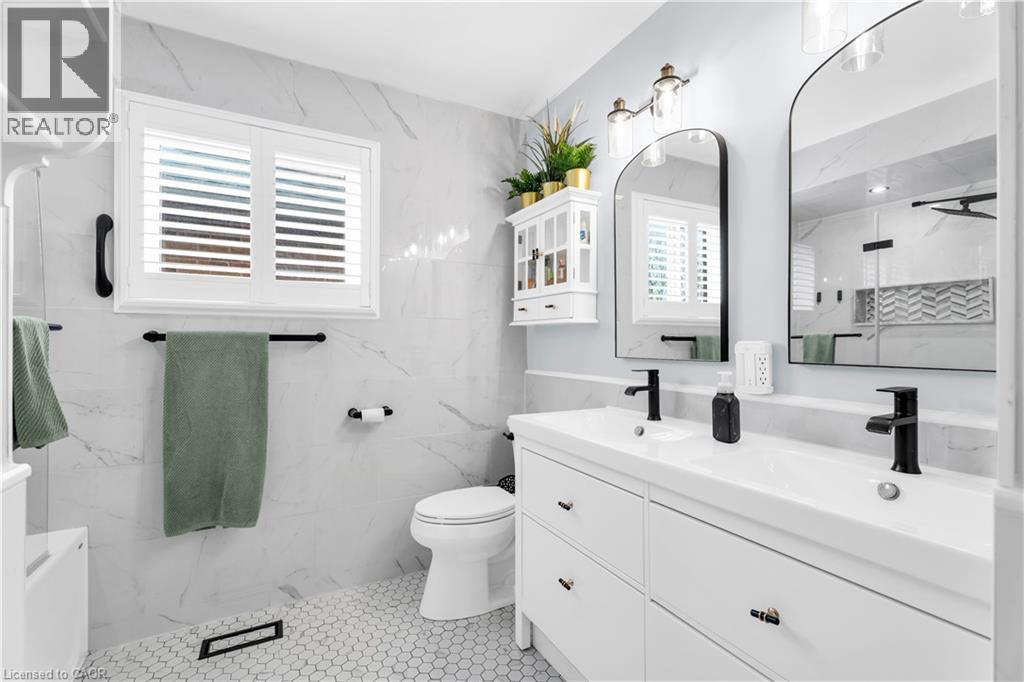 48 CHESTER Crescent, Georgetown, Ontario, L7G5W5 — Photo 34